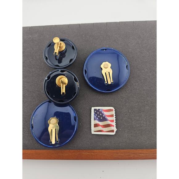 Set Of Navy Blue Round Clip On Earrings Chunky Bold Mod Style Gaudy Vintage - Picture 4 of 4